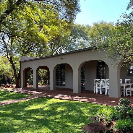 Featherwood Farm & Nyala Lodge Rayton Exteriér fotografie