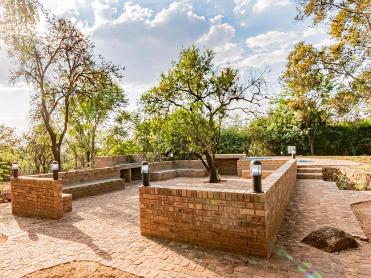 Featherwood Farm & Nyala Lodge Rayton Exteriér fotografie